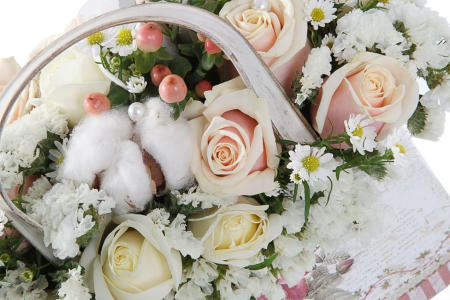 Букет На облаках в кашпо