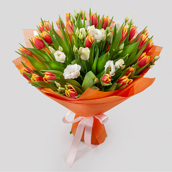 Букет Весенняя палитра (бело-оранжевая)