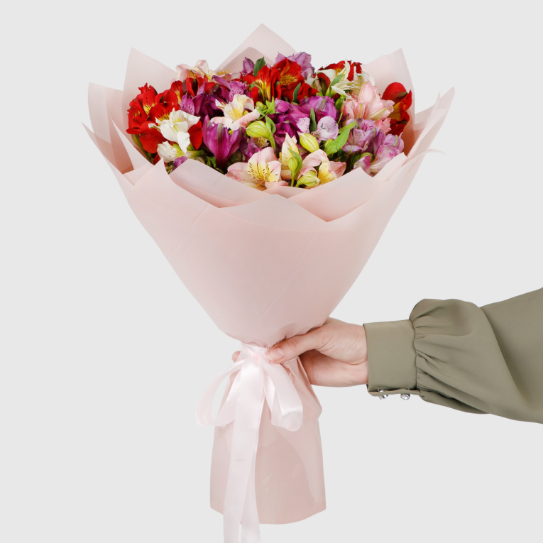 Букет Волшебный мир (15 альстромерий)