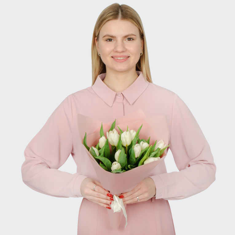 Букет 11 белых тюльпанов