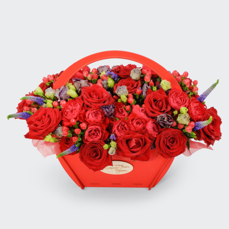 Букет в корзине Жаркие ночи