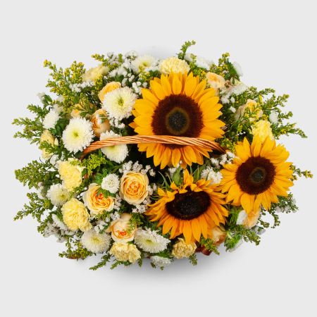 Букет в корзине Солнце в небесах