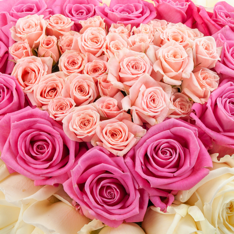 Букет в коробке Три цвета нежности (мини)