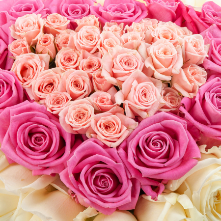 Букет в коробке Три цвета нежности (мини)