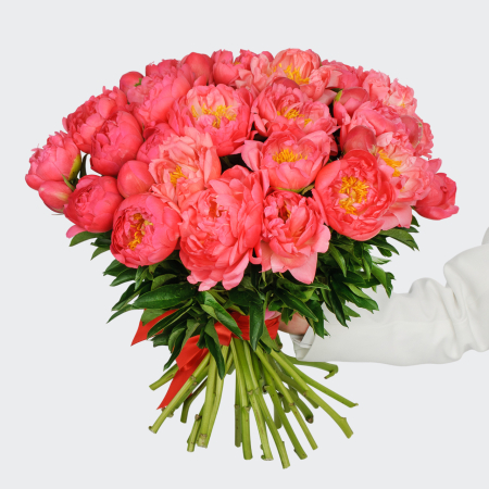 Букет 35 пионов В порыве чувств