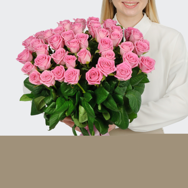 Букет 45 роз Розовая звезда