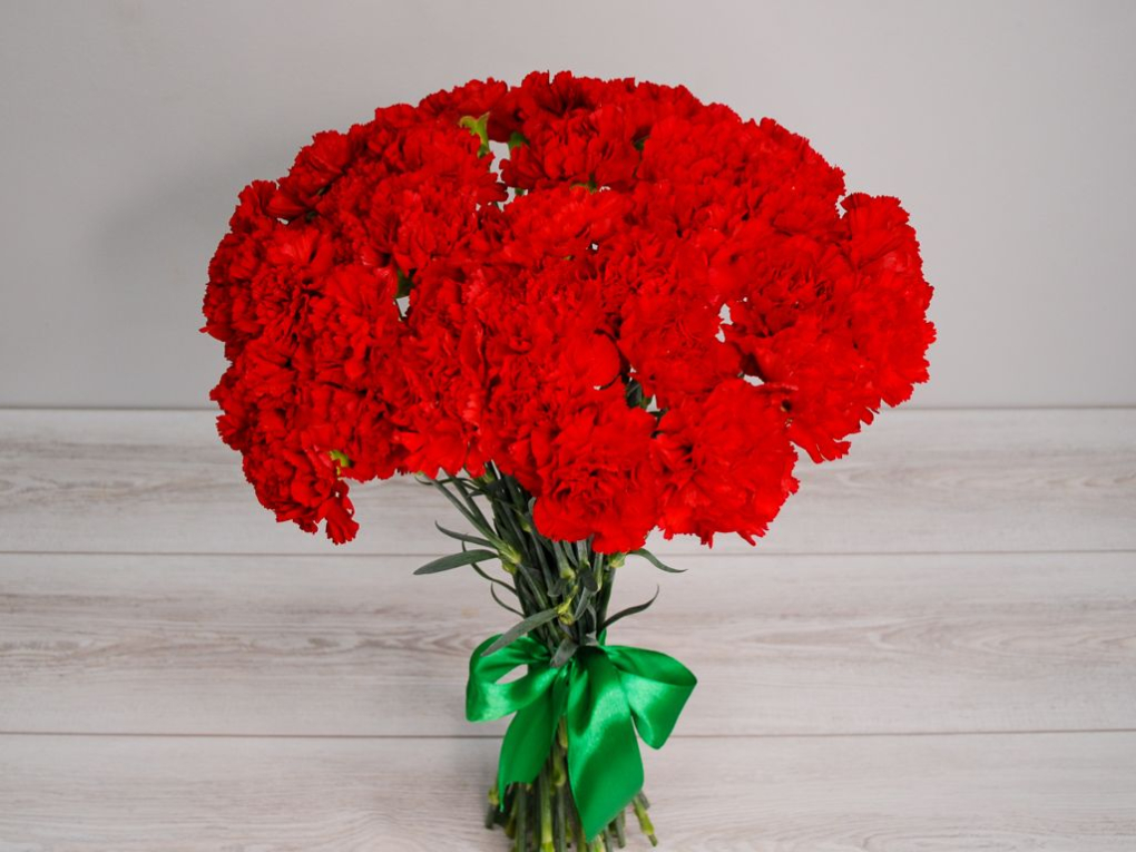 Букет 41 гвоздика