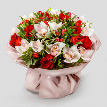 Букет Утренняя звезда (розы, орхидеи, альстромерии)