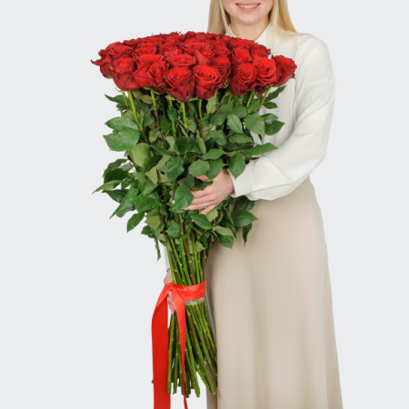 Букет 51 роза Высокие чувства
