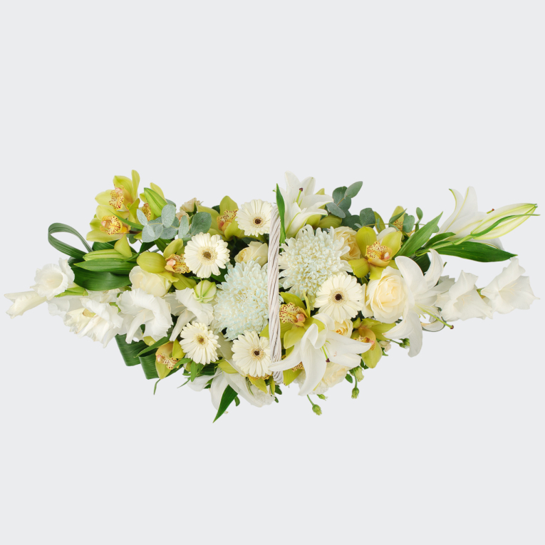 Букет в корзине Королевство полной луны