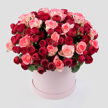 Букет в коробке Сладкий соблазн (51 роза)