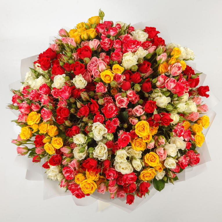 Букет роз 50 первых поцелуев + Десерт в ПОДАРОК!