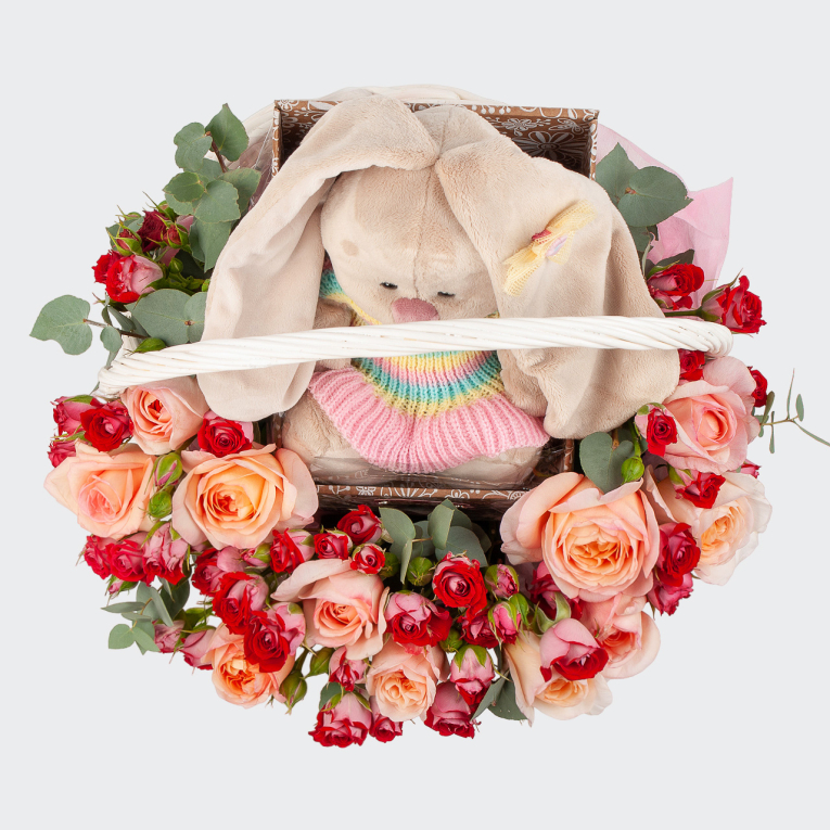 Букет в корзине Зайкина лужайка