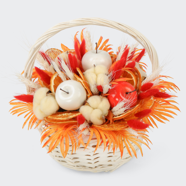 Букет в корзине Дары света