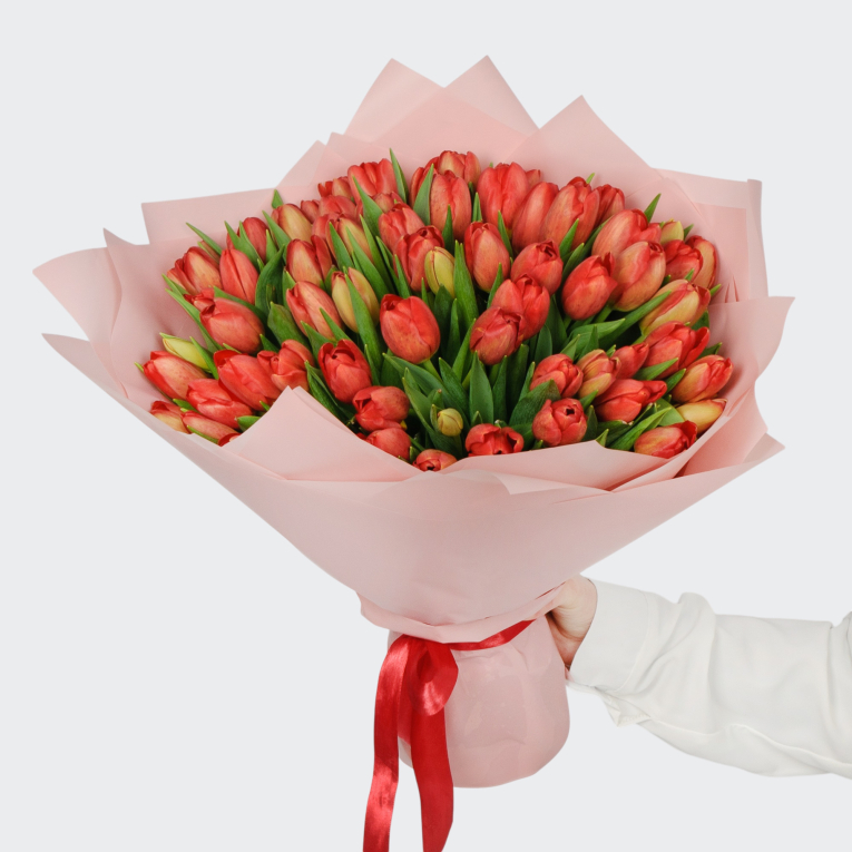 Букет 75 красных тюльпанов