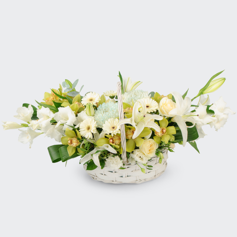 Букет в корзине Королевство полной луны