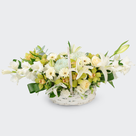 Букет в корзине Королевство полной луны