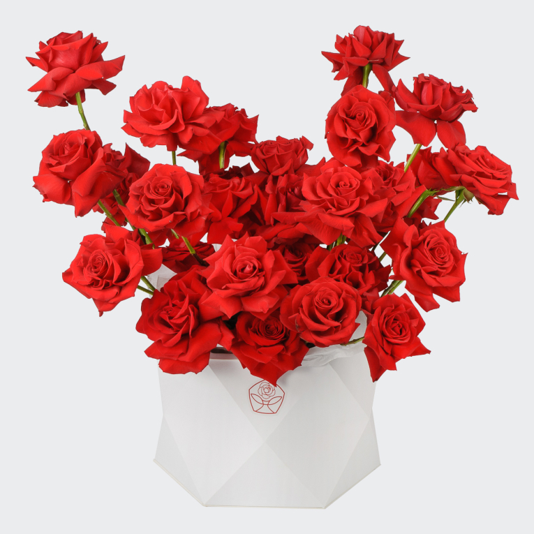 Букет в коробке Валентинка (35 роз)