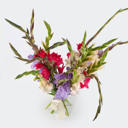 Букет гладиолусов Сезон изобилия