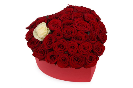 Букет Это любовь с акцентом в коробке