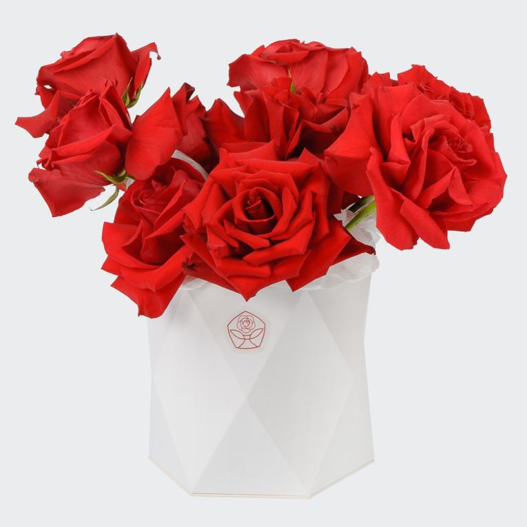 Букет в коробке Валентинка (9 роз)