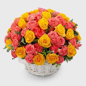 Букет в корзине Сочный цитрус