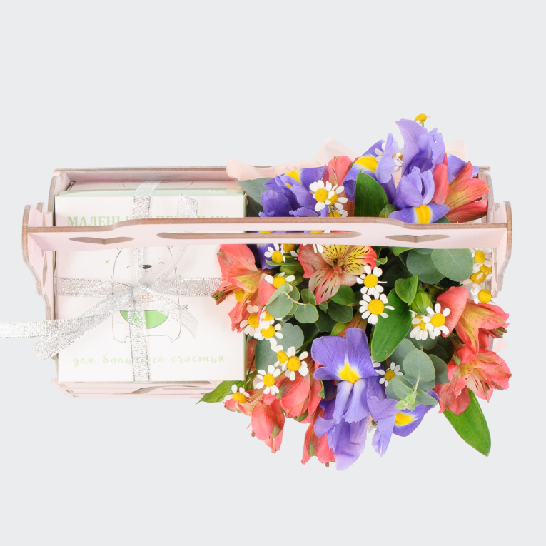 Букет в кашпо Сокровища феи