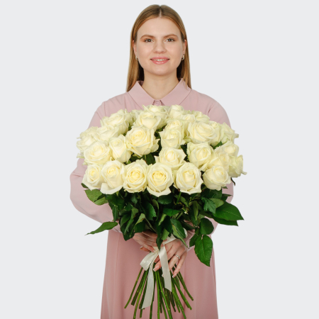 Букет 35 роз Аваланш 60/70 см