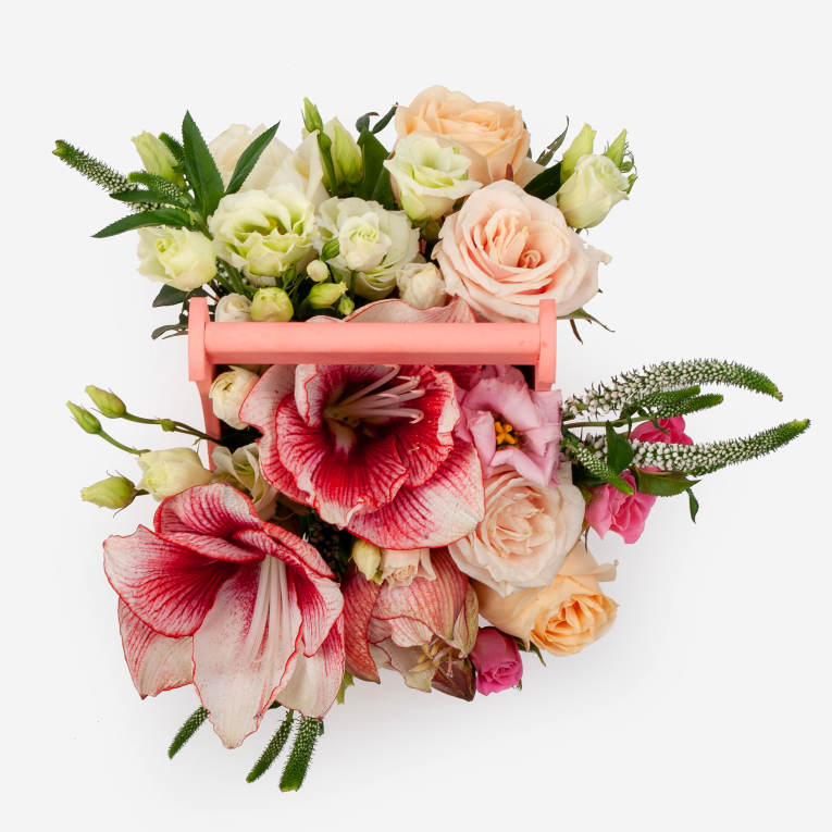 Букет в кашпо Нежный винтаж