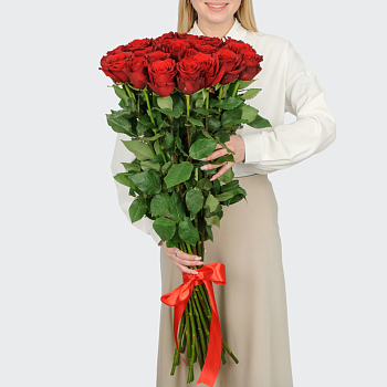 Букет 21 роза Высокие чувства