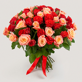 Букет из 51 розы Румянец зари