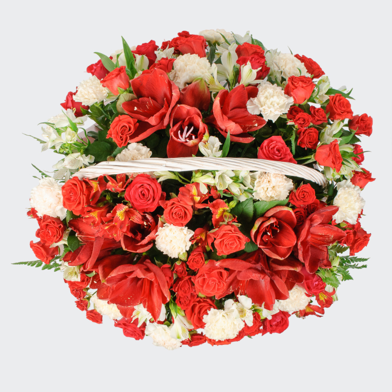 Букет в корзине От сердца к сердцу