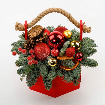 Композиция в кашпо Праздник в каждый дом