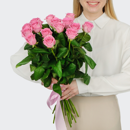 Букет 15 роз Розовая звезда