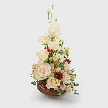 Букет в кашпо Светлая мечта