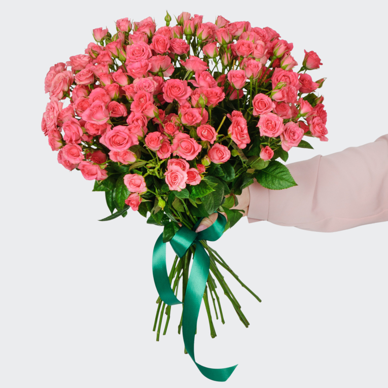 Букет 25 кустовых роз Лидия (50 см)