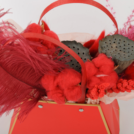 Композиция Волшебное перо