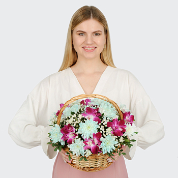 Букет в корзине Ванильное мороженое