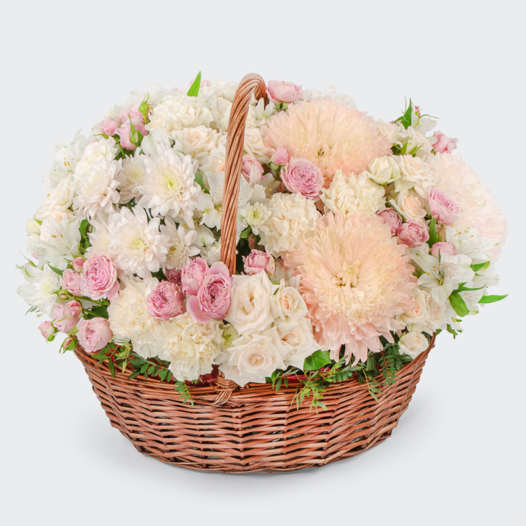 Букет в корзине Цветущая любовь