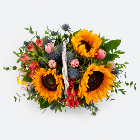 Букет Поцелуй солнца в корзинке