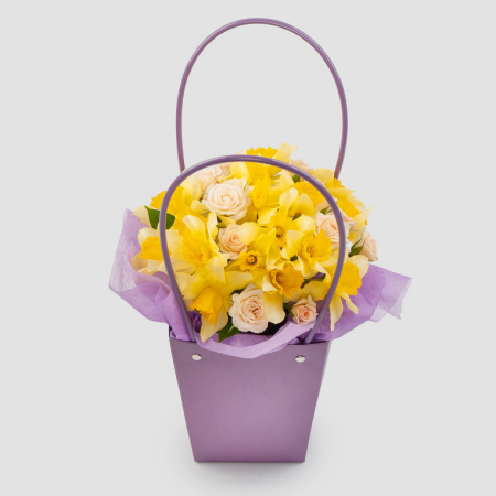 Букет в коробке Весенняя посылка