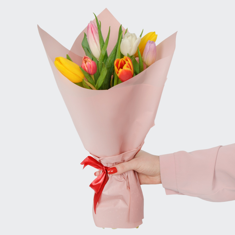 Букет 7 тюльпанов микс