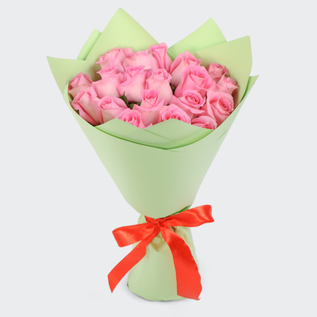 Букет из 19 роз Сердце ангела