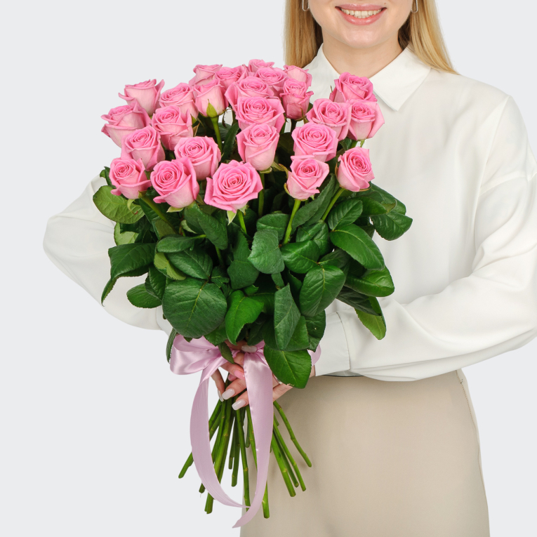 Букет 25 роз Розовая звезда