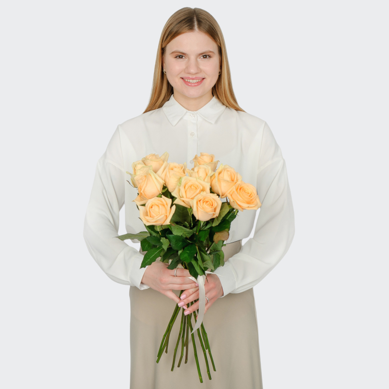 Букет 11 роз Пич Аваланш