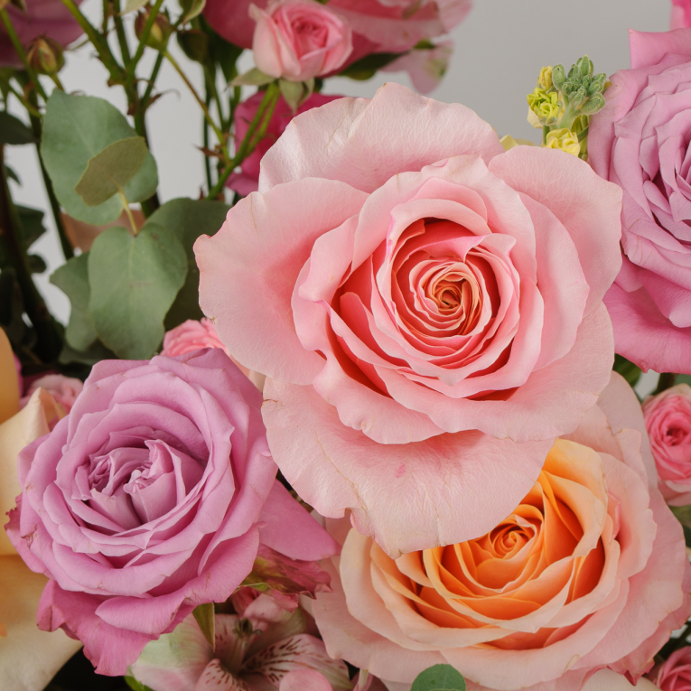 Букет в коробке Праздник сердца