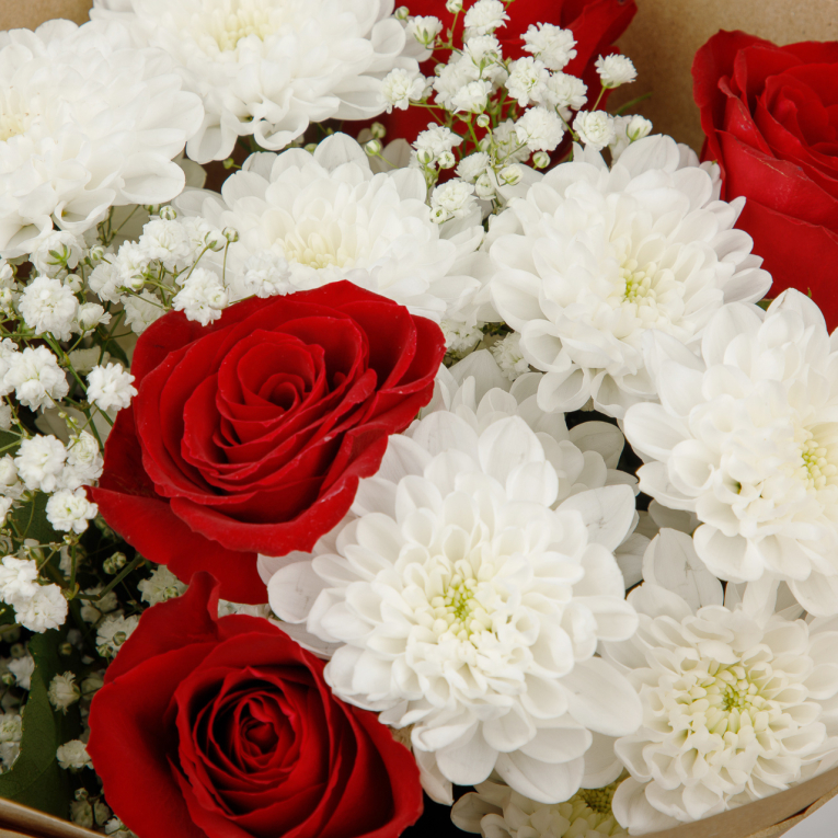 Букет Алый поцелуй