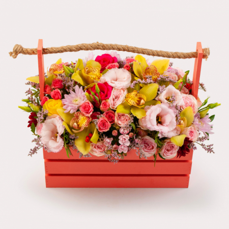 Композиция в кашпо Ласковое слово