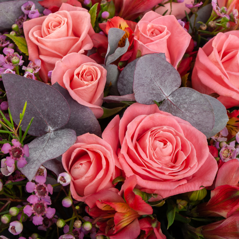 Букет Коралловые бусы