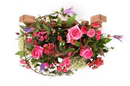 Композиция Весенняя скамья